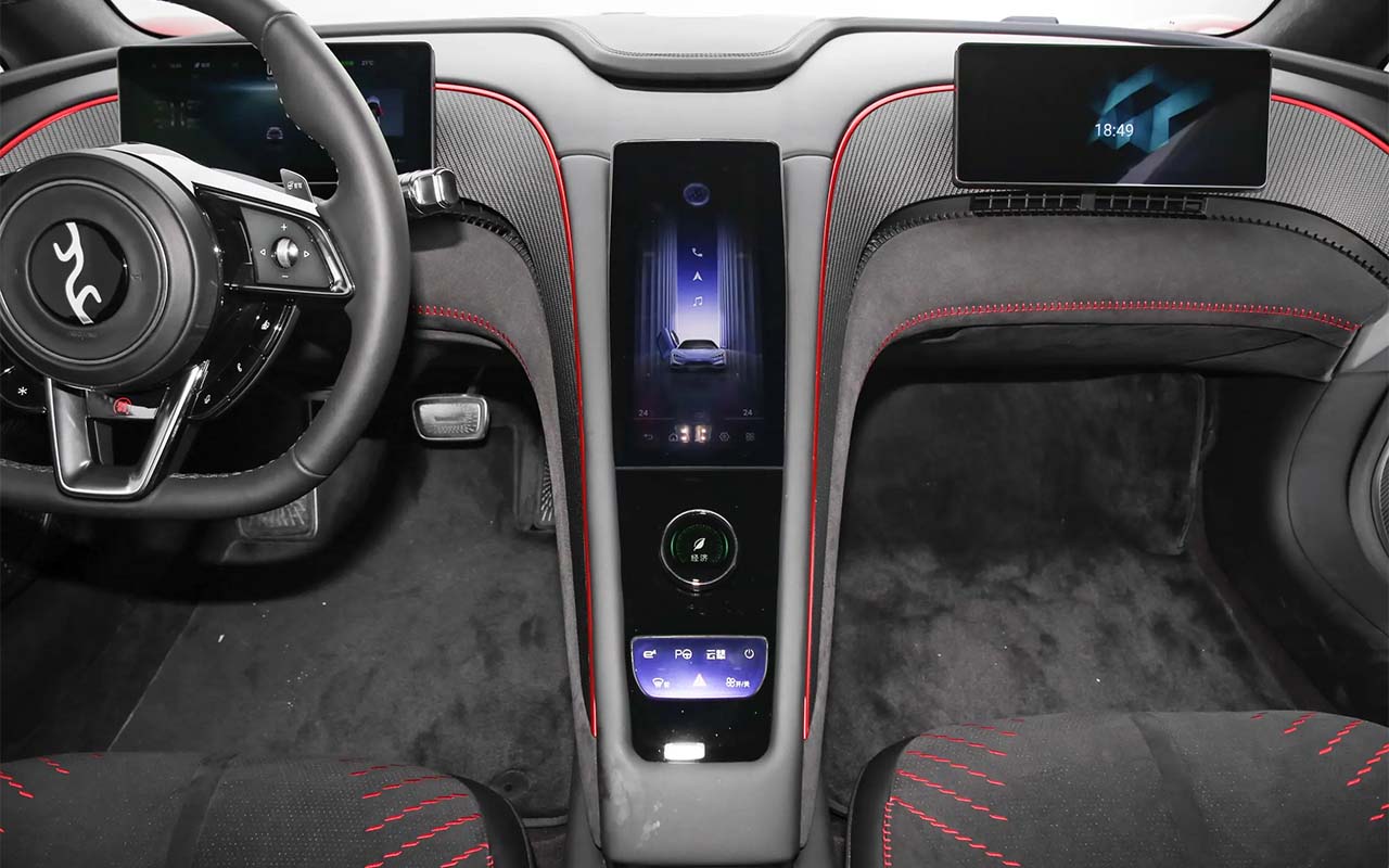 Byd yangwang u9 the electric car that can jump (2)