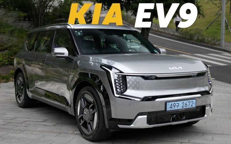 Kia EV9 Launched in India at ₹1.3 Crore Ex Showroom Price Kia ev9 launched in india at ₹1. 3 crore ex showroom price (1)
